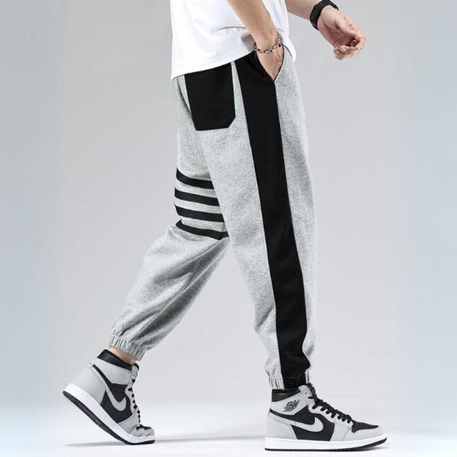 SideStripe Sweatpants