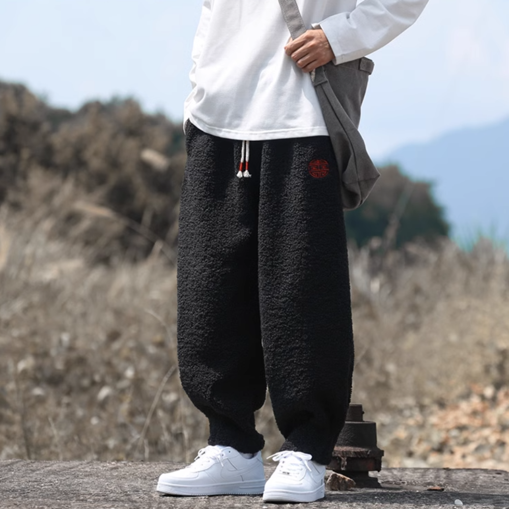 Hoku Sweatpants