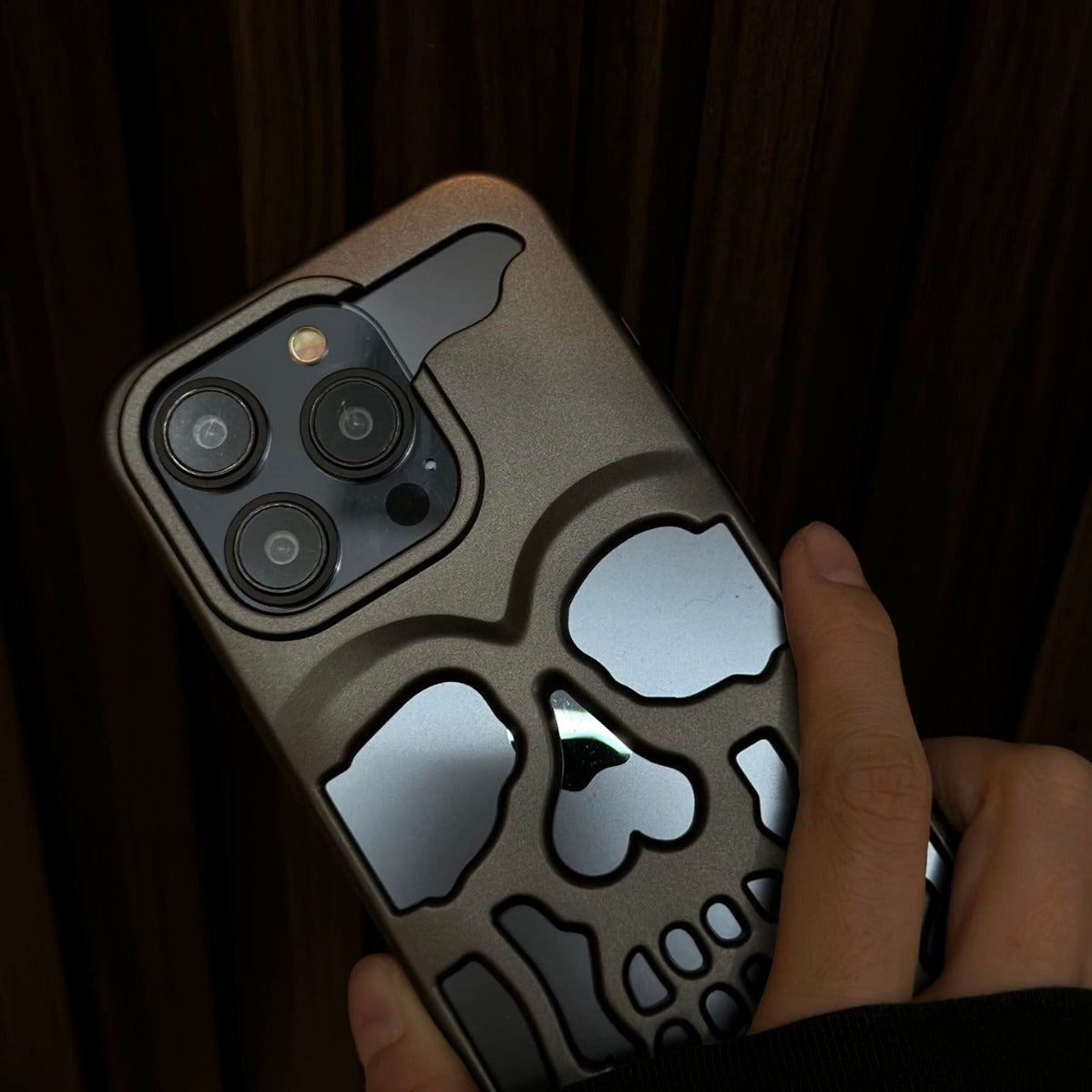 Midnight Skull Case